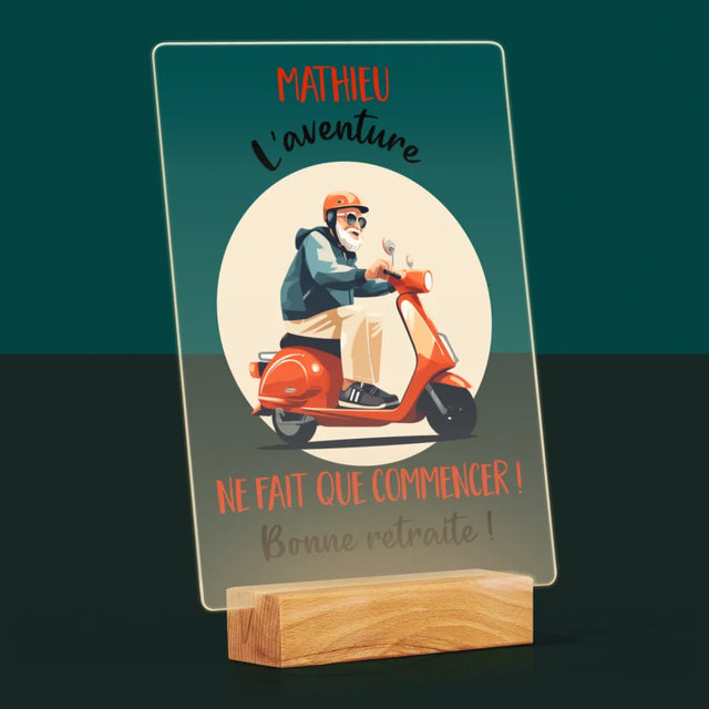 Le Prénom Et Un Texte: L'Aventure Ne Fait Que Commencer - Impression Sur Verre Acrylique