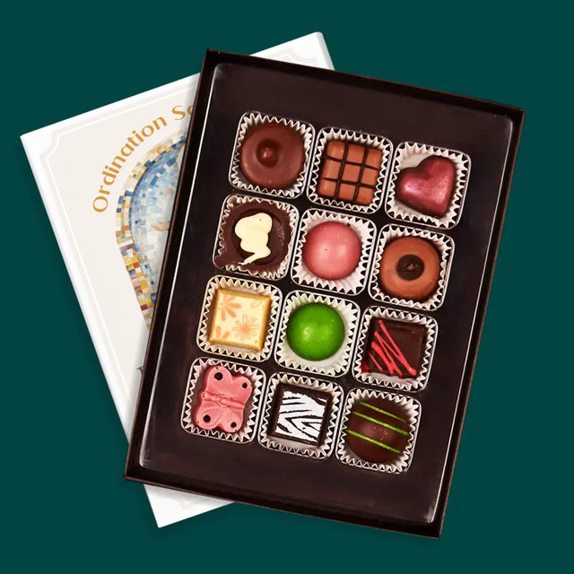 Le Prénom Et Un Texte: Ordination Sacerdotale - Pralines