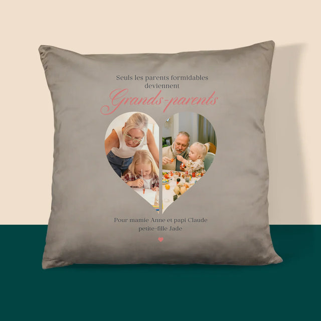 Le Collage Photo: Les Parents Formidables Deviennent Grands-Parents - Coussin