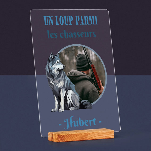 La Photo Et Un Texte: Un Loup Parmi Les Chasseur - Impression Sur Verre Acrylique