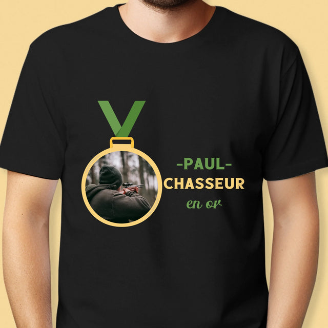 La Photo Et Un Texte: Chasseur En Or - T-Shirt Pour Hommes