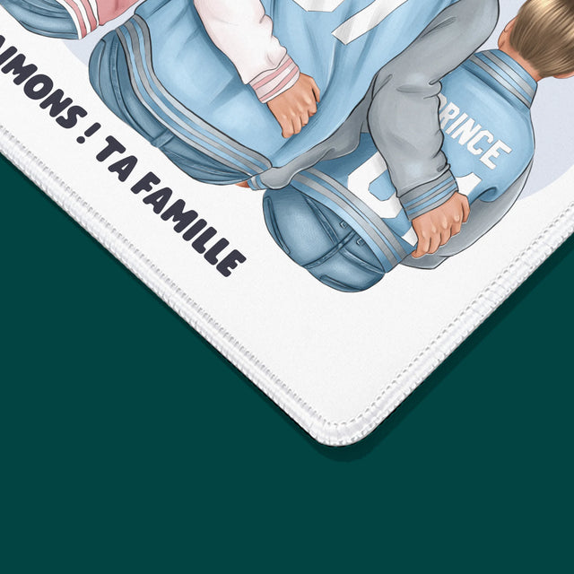 La Création Du Personnage: Famille En Sweatshirts - Tapis De Souris