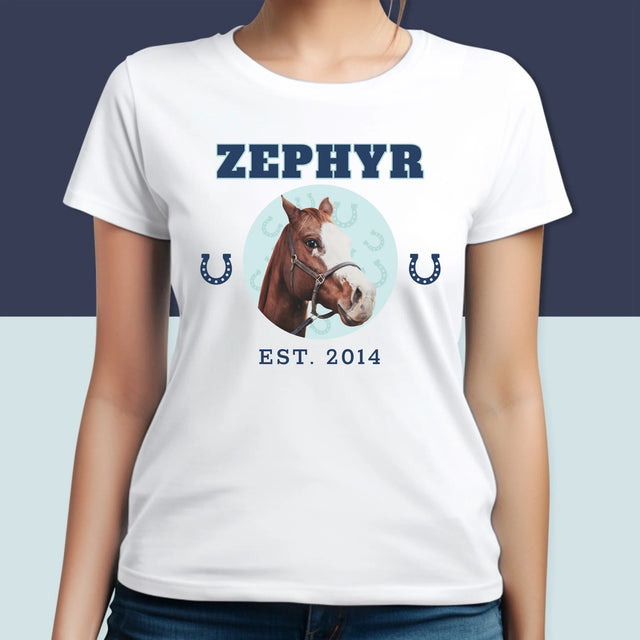 Ton Personnage: Ton Cheval Varsity - T-Shirt Pour Femmes