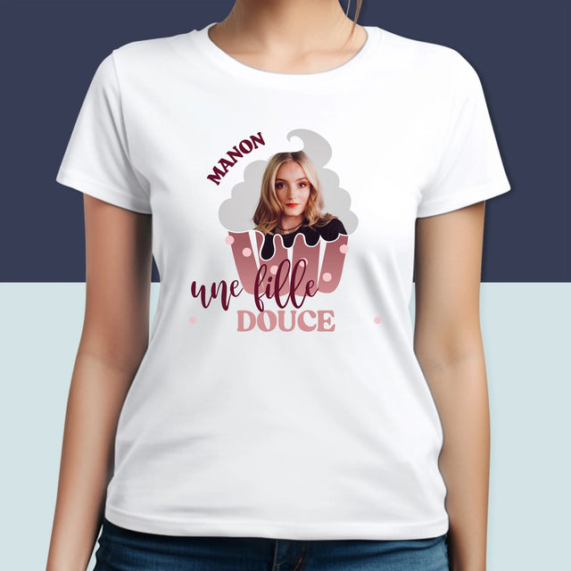 La Photo Et Un Texte: Une Fille Douce - T-Shirt Pour Femmes