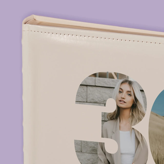 Collage Photo De Lettre: 30E Anniversaire Et Texte En Bas - Album De Photos