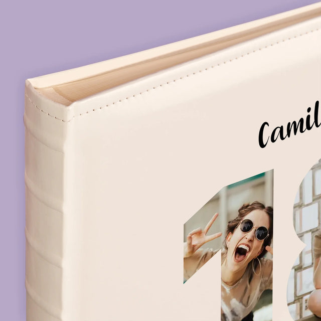 Collage Photo De Lettre: 18 Ans - Album De Photos