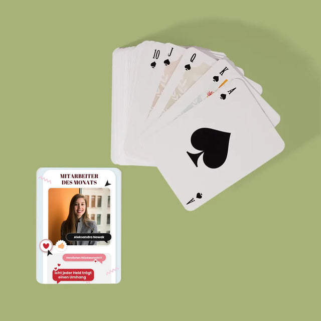 Zdjęcie i Podpis: Pracownik Miesiąca - Karty Do Gry | DE