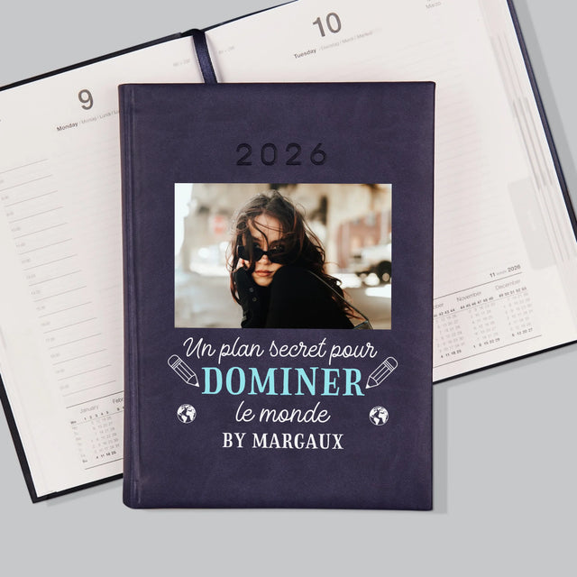 La Photo Et Un Texte: Un Plan Secret De Domination - Agenda