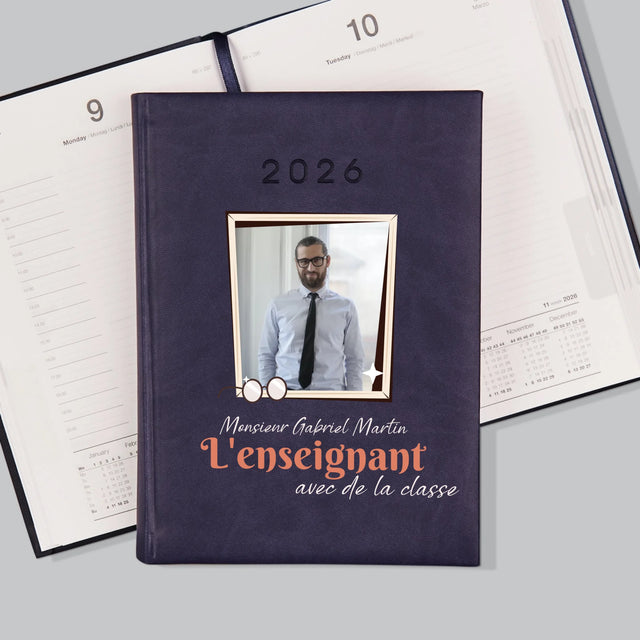 La Photo Et Un Texte: L'Enseignant Avec De La Classe - Agenda