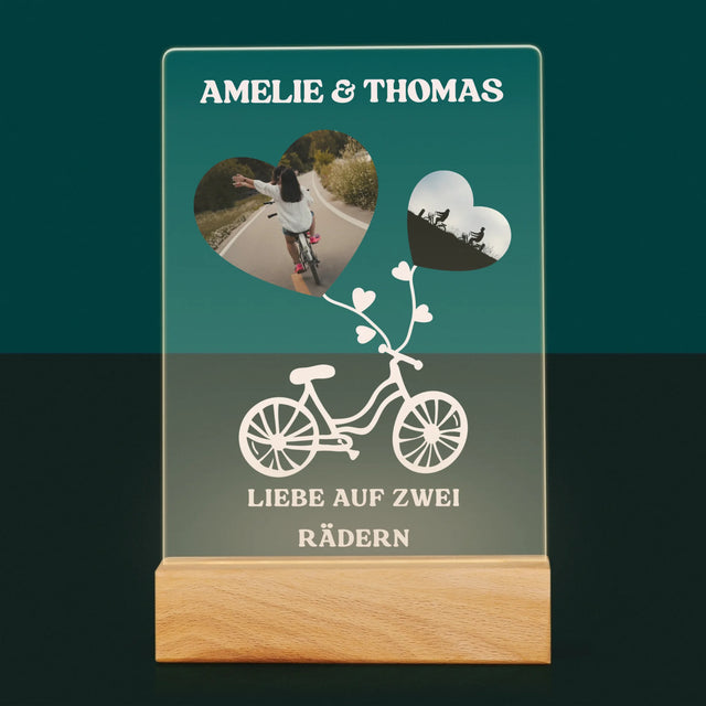 Photo collage : L'Amour sur Deux Roues - Impression sur Verre Acrylique | DE