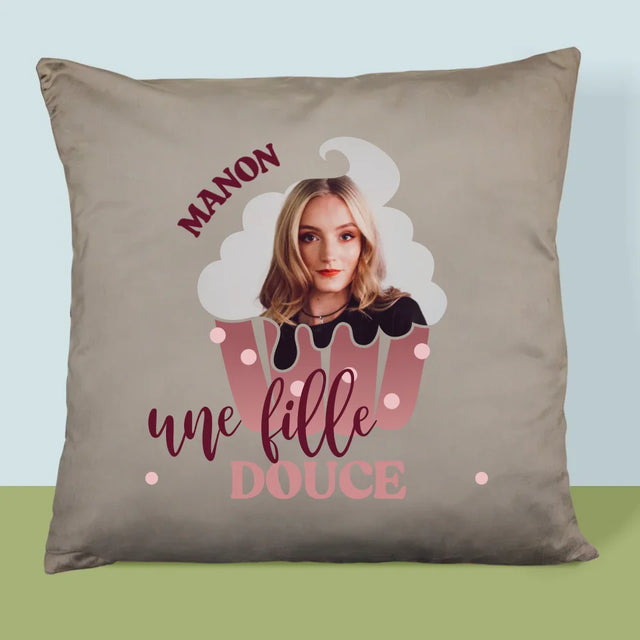 La Photo Et Un Texte: Une Fille Douce - Coussin