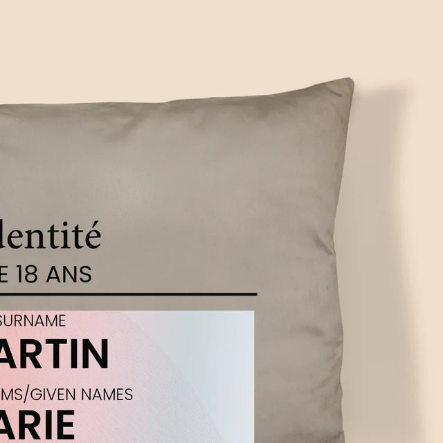 La Photo Et Un Texte: Carte D'Identité - Coussin