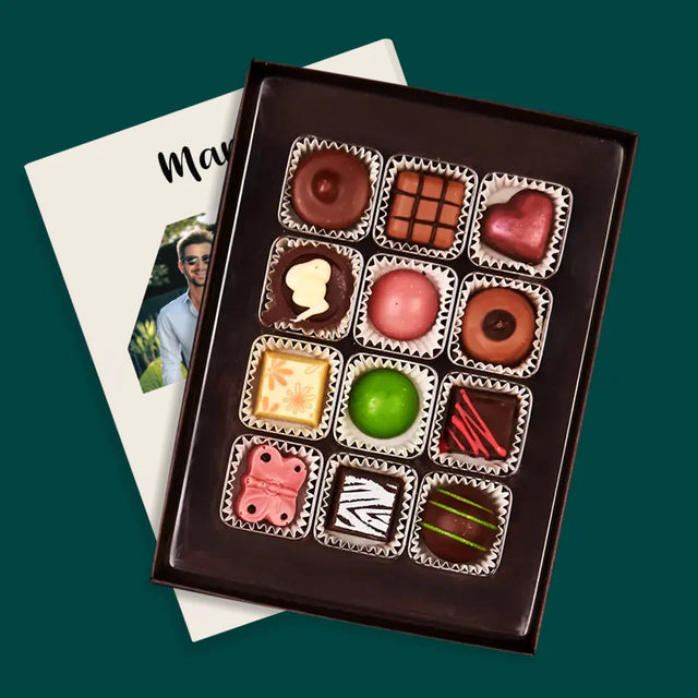 Collage Photo De Lettre: 40 Ans De Tes Photos - Pralines