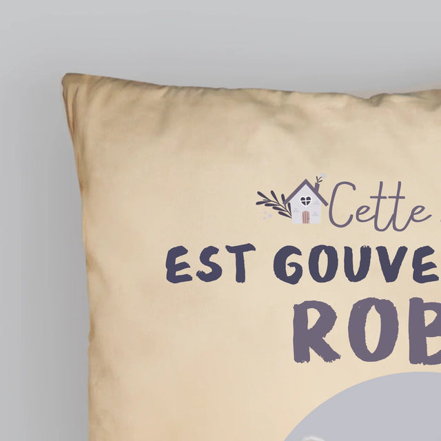 La Photo Et Un Texte: Cette Maison Est Gouvernée Par L'Animal - Coussin 