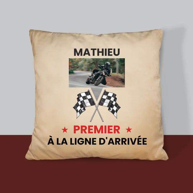 La Photo Et Un Texte: Premier À La Ligne D'Arrivée - Coussin 