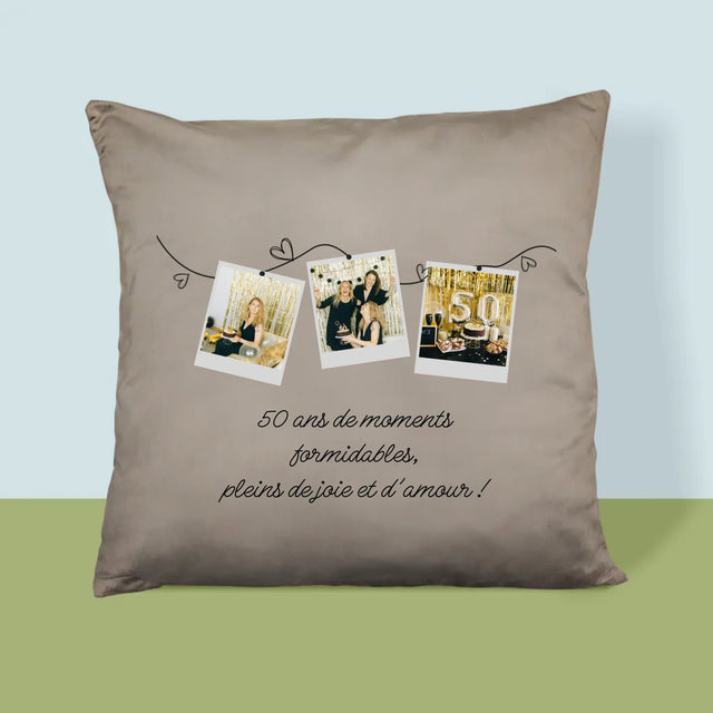 Le Collage Photo: 50 Ans De Moments Formidables - Coussin 