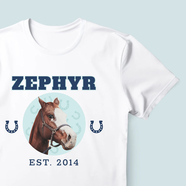 Ton Personnage: Ton Cheval Varsity - T-Shirt Pour Hommes