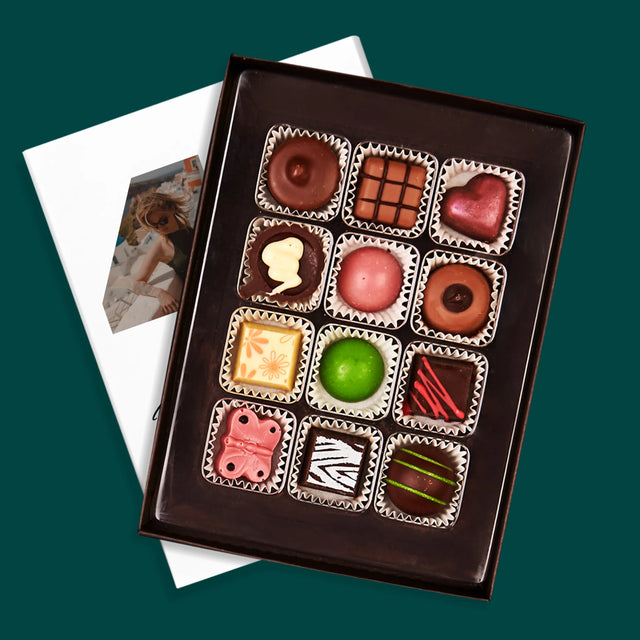 Collage Photo De Lettre: 40 Ans, Des Beaux Moments - Pralines