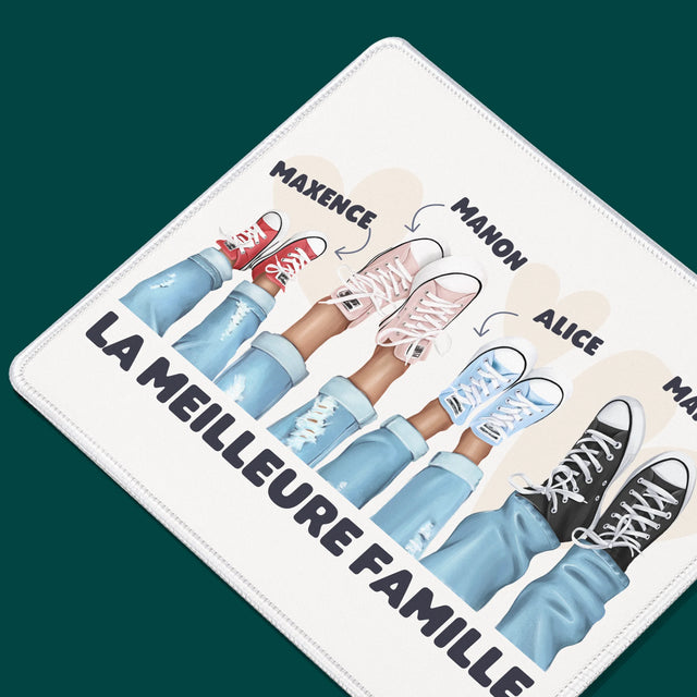 La Création Du Personnage: La Famille Baskets  - Tapis De Souris