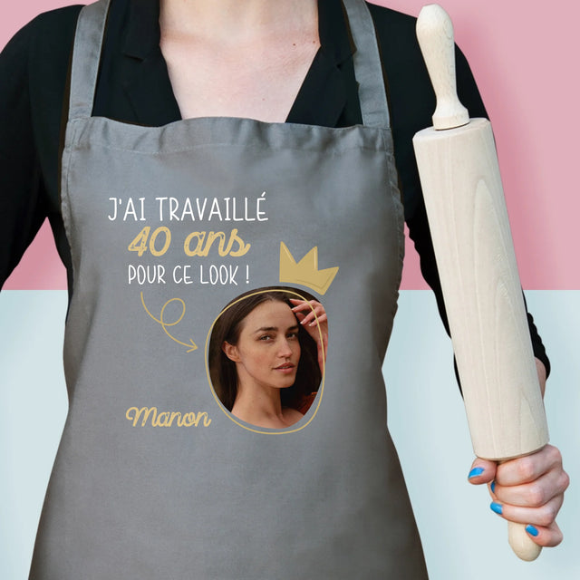 La Photo Et Un Texte: J'Ai Travaillé 40 Ans Pour Ce Look - Tablier