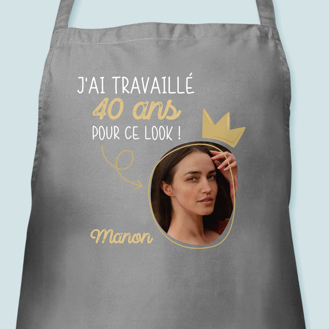 La Photo Et Un Texte: J'Ai Travaillé 40 Ans Pour Ce Look - Tablier
