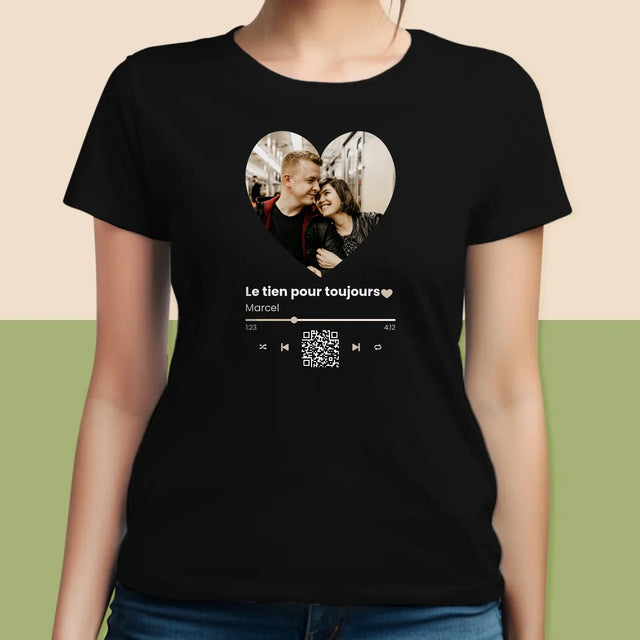 La Photo Et Un Texte: Notre Chanson Cœur Code Qr - T-Shirt Pour Femmes