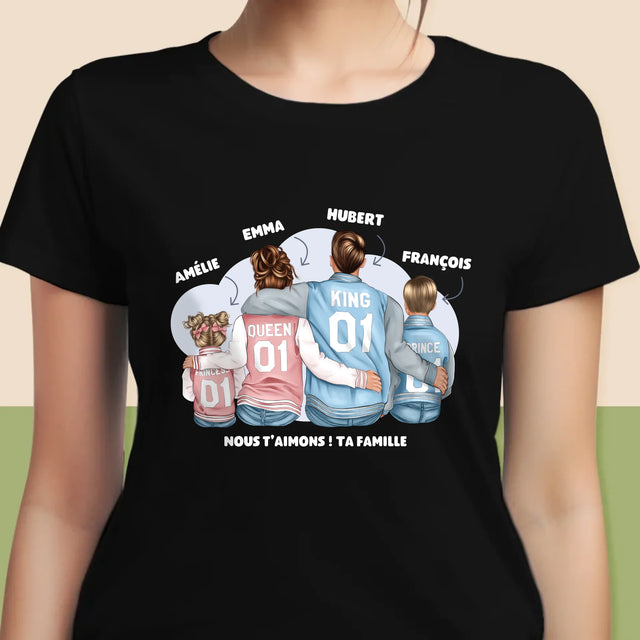 La Création Du Personnage: Famille En Sweatshirts - T-Shirt Pour Femmes