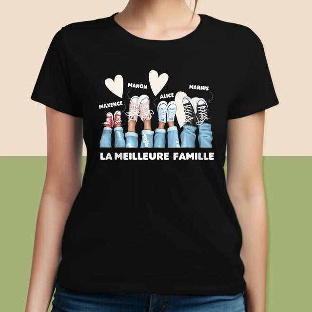 La Création Du Personnage: La Famille Baskets  - T-Shirt Pour Femmes