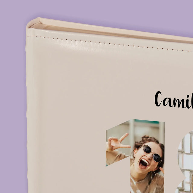 Collage Photo De Lettre: 18 Ans - Album De Photos